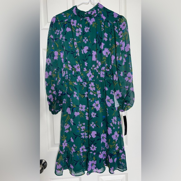 👗NWT! Maggy London Green Floral Dress - Picture 5 of 13